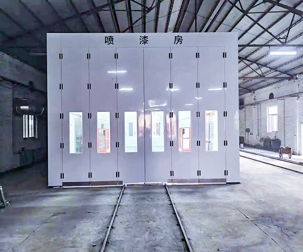 工業(yè)噴漆房3